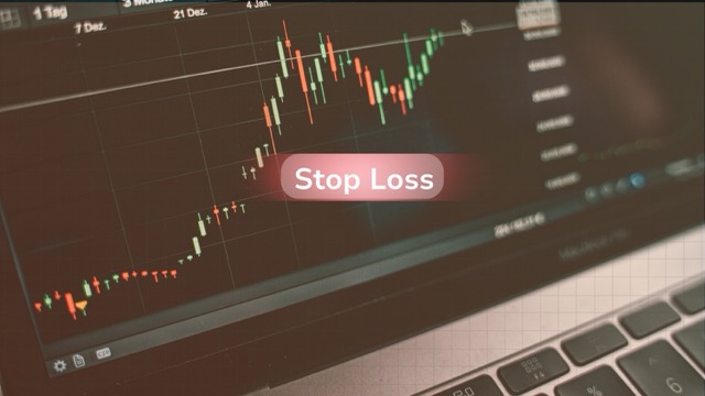 How to Set Your First Stop Loss (And Why It’s Critical)